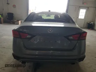 2019 Nissan Altima SR with VIN 1N4BL4CV2KC197288, listed as a Copart auction lot 48852335 with 333,333 mi miles and Clean Title. Bid and sale history available at carsss.com. Image 6.