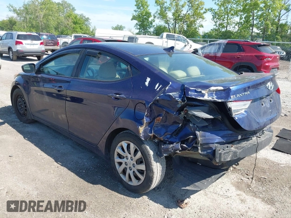 2013 Hyundai Elantra GLS z VIN 5NPDH4AE0DH229430, wystawiony jako IAAI lot #42270443 z przebiegiem 199 322 mil mil oraz . Historia ofert i sprzedaży dostępna na DreamBid. Obrazek 3.