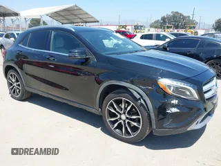 2017 Mercedes-Benz GLA 250 z VIN WDCTG4EB3HJ323288, wystawiony jako IAAI lot #42311295 z przebiegiem 85 731 mil mil oraz . Historia ofert i sprzedaży dostępna na DreamBid. Obrazek 1.