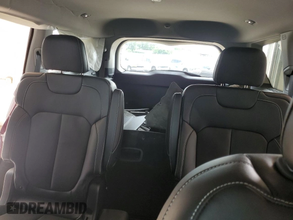 2022 Jeep Grand Cherokee Limited with VIN 1C4RJKBG9N8511158, listed as a Copart auction lot 60270925 with 20,800 mi miles and Salvage title. Bid and sale history available at DreamBid. Image 10.