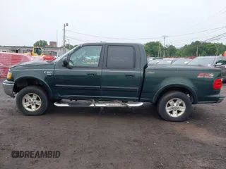 2003 Ford F-150 XLT с VIN 1FTRW08L53KB05534, выставлен на аукционе IAAI как лот 42542400 с пробегом 190 960 миль миль и . История ставок и продаж доступна на DreamBid. Изображение 14.