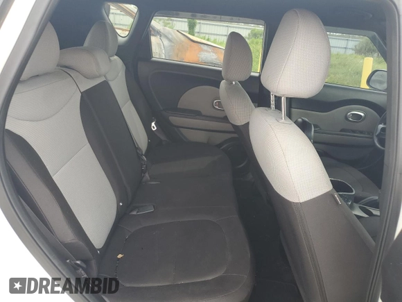 2016 Kia Soul with VIN KNDJN2A28G7340158, listed as a Copart auction lot 71067604 with 84,935 mi miles and Salvage Title. Bid and sale history available at carsss.com. Image 10.