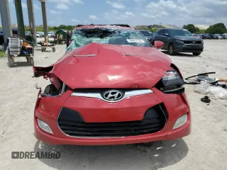2013 Hyundai Veloster w/Gray Int с VIN KMHTC6AD1DU085546, выставлен на аукционе Copart как лот 58467755 с пробегом 130 932 миль миль и Списание • Salvage title. История ставок и продаж доступна на DreamBid. Изображение 5.