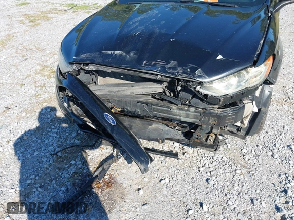 2018 Ford Fusion SE with VIN 3FA6P0LU7JR138906, listed as a IAAI auction lot 41573985 with 127,660 mi miles and . Bid and sale history available at DreamBid. Image 6.