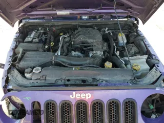 2017 Jeep Wrangler Unlimited Sport z VIN 1C4BJWDG4HL734196, wystawiony jako Copart lot #55648665 z przebiegiem 159 733 mil mil oraz Szkoda całkowita • Salvage title. Historia ofert i sprzedaży dostępna na DreamBid. Obrazek 11.