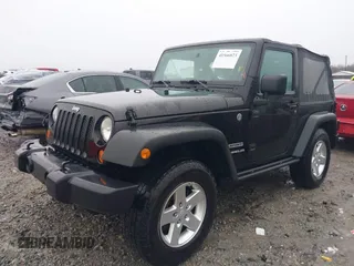 2012 Jeep Wrangler Sport z VIN 1C4AJWAG8CL262755, wystawiony jako IAAI lot #41566823 z przebiegiem 164 135 mil mil oraz . Historia ofert i sprzedaży dostępna na DreamBid. Obrazek 2.