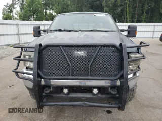 1999 Ford F-250 XL with VIN 1FTNX20FXXEA40858, listed as a Copart auction lot 63296925 with 368,565 mi miles and Salvage title. Bid and sale history available at DreamBid. Image 5.