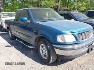 2000 Ford F-150 XL z VIN 1FTRX17L5YNC02971, wystawiony jako IAAI lot #42041309 z przebiegiem Nie podano mil oraz . Historia ofert i sprzedaży dostępna na DreamBid. Obrazek 1.