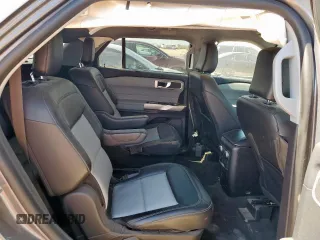 2022 Ford Explorer XLT z VIN 1FMSK7DH8NGC30777, wystawiony jako Copart lot #60958195 z przebiegiem 47 804 mil mil oraz Szkoda całkowita • Salvage title. Historia ofert i sprzedaży dostępna na DreamBid. Obrazek 11.