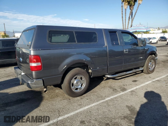 2008 Ford F-150 XLT with VIN 1FTPX125X8FB09535, listed as a Copart auction lot 45958875 with 224,833 mi miles and Salvage Title. Bid and sale history available at carsss.com. Image 3.