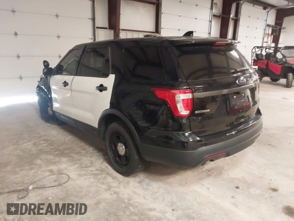 2017 Ford Police Interceptor Utility with VIN 1FM5K8ARXHGC63042, listed as a IAAI auction lot 42449445 with 82,606 mi miles and . Bid and sale history available at DreamBid. Image 3.