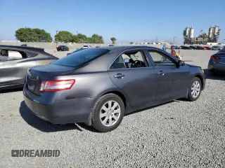 2011 Toyota Camry LE z VIN 4T4BF3EK3BR156937, wystawiony jako Copart lot #57290555 z przebiegiem 299 321 mil mil oraz Szkoda całkowita • Salvage title. Historia ofert i sprzedaży dostępna na DreamBid. Obrazek 3.