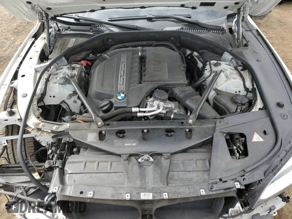 2013 BMW 7 Series 740i with VIN WBAYA6C58DC995137, listed as a Copart auction lot 75774104 with 61,847 mi miles and Salvage Title. Bid and sale history available at carsss.com. Image 11.