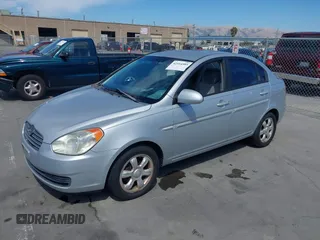 2006 Hyundai Accent GLS с VIN KMHCN46C86U023126, выставлен на аукционе IAAI как лот 42514585 с пробегом 150 008 миль миль и . История ставок и продаж доступна на DreamBid. Изображение 17.