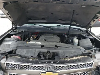 2008 Chevrolet Suburban LT with VIN 1GNFC16038J231941, listed as a Copart auction lot 76061534 with 239,562 mi miles and Salvage Title. Bid and sale history available at carsss.com. Image 12.