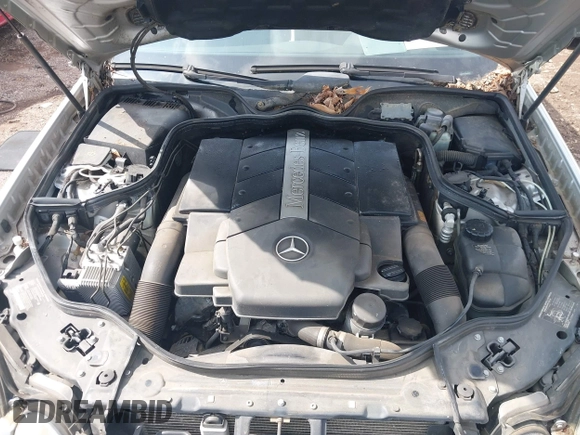 2003 Mercedes-Benz E 500 z VIN WDBUF70J73A332919, wystawiony jako IAAI lot #42477689 z przebiegiem Nie podano mil oraz . Historia ofert i sprzedaży dostępna na DreamBid. Obrazek 10.
