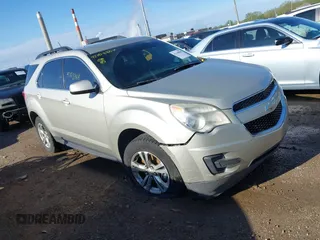 2013 Chevrolet Equinox LT z VIN 2GNALDEK6D6278127, wystawiony jako IAAI lot #42108804 z przebiegiem 216 223 mil mil oraz . Historia ofert i sprzedaży dostępna na DreamBid. Obrazek 1.
