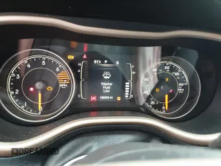 2018 Jeep Cherokee Latitude with VIN 1C4PJLCB9JD595676, listed as a Copart auction lot 54089255 with 103,033 mi miles and Salvage title. Bid and sale history available at DreamBid. Image 9.