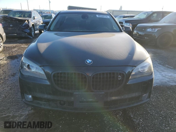 2010 BMW 7 Series 750i xDrive z VIN WBAKC6C5XACL67558, wystawiony jako Copart lot #88550755 z przebiegiem 108 796 mil mil oraz Szkoda całkowita • Salvage title. Historia ofert i sprzedaży dostępna na DreamBid. Obrazek 5.