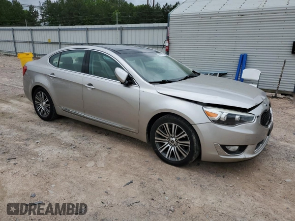 2014 Kia Cadenza Premium z VIN KNALN4D7XE5123003, wystawiony jako Copart lot #56565475 z przebiegiem 104 949 mil mil oraz Tytuł czysty. Historia ofert i sprzedaży dostępna na DreamBid. Obrazek 4.