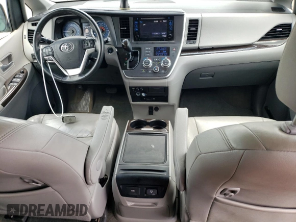2015 Toyota Sienna XLE with VIN 5TDYK3DC0FS592251, listed as a Copart auction lot 60126165 with 118,925 mi miles and Salvage title. Bid and sale history available at DreamBid. Image 8.