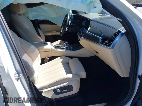 2022 BMW X5 sDrive40i with VIN 5UXCR4C07N9M97460, listed as a IAAI auction lot 41737440 with 1 mi miles. Bid and sale history available at carsss.com. Image 5.
