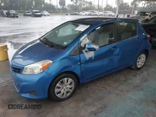 2013 Toyota Yaris L with VIN JTDKTUD33DD545913, listed as a IAAI auction lot 41752043 with 201,236 mi miles. Bid and sale history available at carsss.com. Image 17.