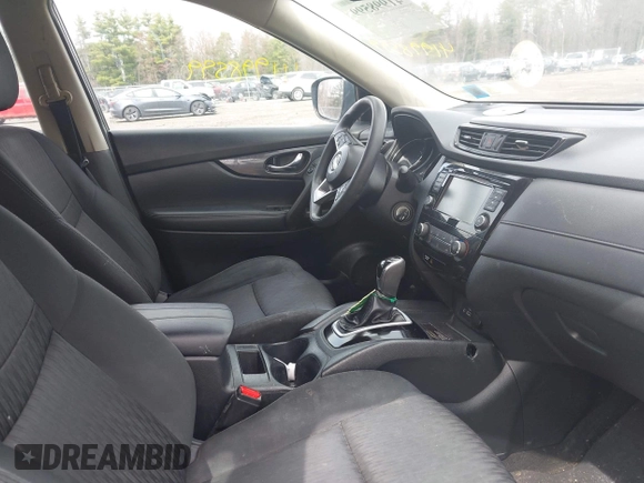 2018 Nissan Rogue SV with VIN KNMAT2MV7JP556828, listed as a IAAI auction lot 41998599 with 133,656 mi miles and . Bid and sale history available at carsss.com. Image 5.