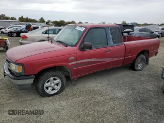 1996 Mazda B-Series Truck SE z VIN 4F4CR16U4TTM13973, wystawiony jako Copart lot #71613244 z przebiegiem 157 272 mil mil oraz Szkoda całkowita • Salvage title. Historia ofert i sprzedaży dostępna na DreamBid. Obrazek 1.