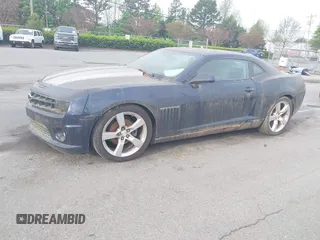 2011 Chevrolet Camaro 1LT z VIN 2G1FF1ED6B9161612, wystawiony jako IAAI lot #41945947 z przebiegiem 135 956 mil mil oraz . Historia ofert i sprzedaży dostępna na DreamBid. Obrazek 2.
