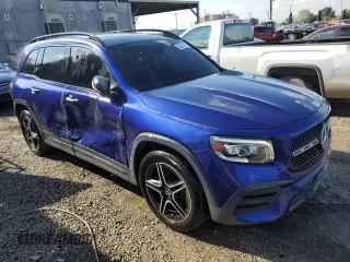 2020 Mercedes-Benz GLB 250 z VIN W1N4M4GB4LW024526, wystawiony jako Copart lot #43243705 z przebiegiem 68 165 mil mil oraz Szkody całkowita. Historia ofert i sprzedaży dostępna na DreamBid. Obrazek 4.