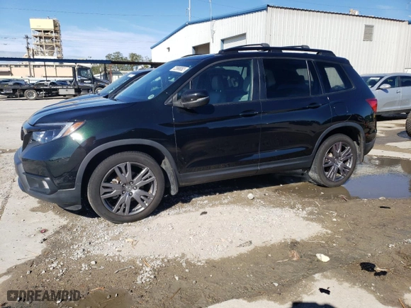2020 Honda Passport EX-L with VIN 5FNYF7H57LB003848, listed as a Copart auction lot 72998082 with 31,964 mi miles. Bid and sale history available at carsss.com. Image 1.