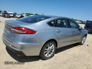 2020 Ford Fusion SE with VIN 3FA6P0HD1LR203485, listed as a Copart auction lot 52034815 with 105,442 mi miles and Clean title. Bid and sale history available at DreamBid. Image 3.