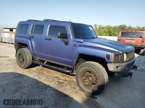 2008 Hummer H3 SUV with VIN 5GTEN13E988128120, listed as a Copart auction lot 55809335 with 281,025 mi miles and Clean Title. Bid and sale history available at DreamBid. Image 4.