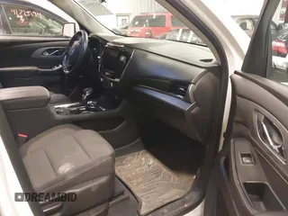 2021 Chevrolet Traverse LT Cloth with VIN 1GNEVGKW8MJ189876, listed as a IAAI auction lot 41719747 with 60,916 mi miles. Bid and sale history available at carsss.com. Image 5.