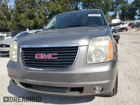 2012 GMC Yukon XL SLE with VIN 1GKS1HE06CR250652, listed as a Copart auction lot 74424294 with 129,208 mi miles and Salvage Title. Bid and sale history available at carsss.com. Image 5.