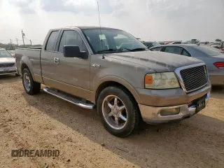 2004 Ford F-150 XL z VIN 1FTPX12524NC15980, wystawiony jako Copart lot #57693425 z przebiegiem 264 051 mil mil oraz Czysty tytuł • Clean title. Historia ofert i sprzedaży dostępna na DreamBid. Obrazek 4.