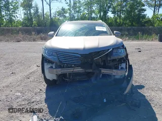 2018 Lincoln MKX Reserve with VIN 2LMPJ6LR1JBL30108, listed as a IAAI auction lot 42048591 with 80,555 mi miles. Bid and sale history available at carsss.com. Image 12.