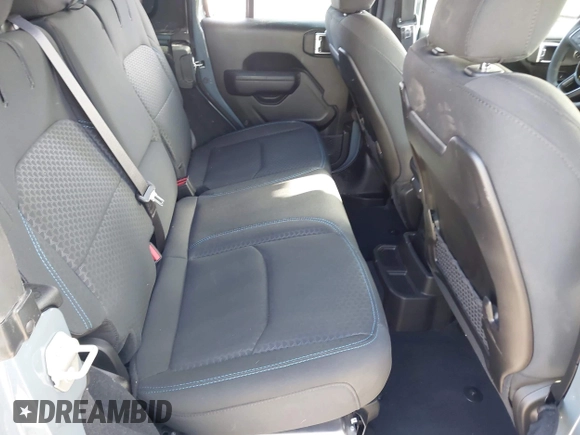 2024 Jeep Wrangler Rubicon with VIN 1C4RJXR67RW149021, listed as a IAAI auction lot 42510809 with 10,722 mi miles and . Bid and sale history available at DreamBid. Image 8.