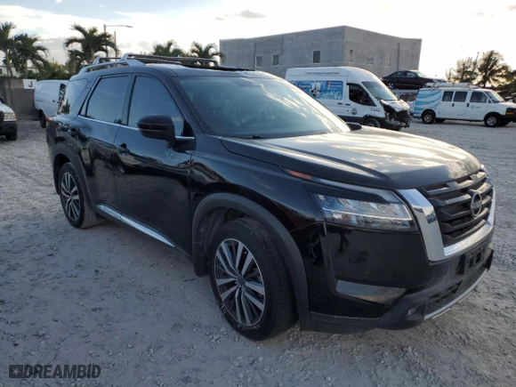 2022 Nissan Pathfinder Platinum with VIN 5N1DR3DGXNC272556, listed as a Copart auction lot 47342445 with 28,329 mi miles and Salvage Title. Bid and sale history available at carsss.com. Image 4.