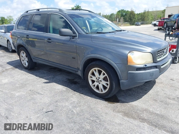2005 Volvo XC90 with VIN YV1CZ852651195545, listed as a IAAI auction lot 42149291 with 210,081 mi miles. Bid and sale history available at carsss.com. Image 1.