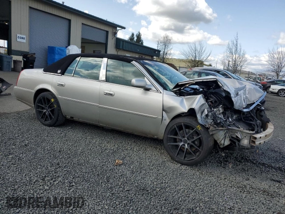 2006 Cadillac DTS 1SC z VIN 1G6KD57Y16U227899, wystawiony jako Copart lot #51848255 z przebiegiem Nie podano mil oraz Szkoda całkowita • Salvage title. Historia ofert i sprzedaży dostępna na DreamBid. Obrazek 4.