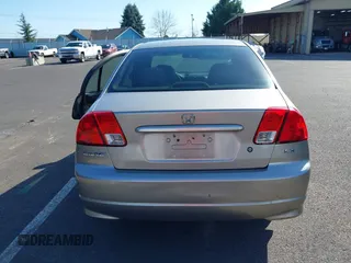 2005 Honda Civic LX with VIN 2HGES16545H596288, listed as a IAAI auction lot 41749449 with 256,090 mi miles and . Bid and sale history available at DreamBid. Image 16.