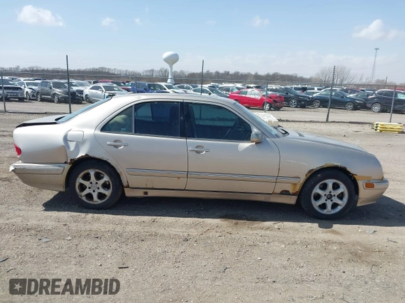 2002 Mercedes-Benz E-Class with VIN WDBJF65J82B413278, listed as a IAAI auction lot 41838880 with 1 mi miles. Bid and sale history available at carsss.com. Image 13.