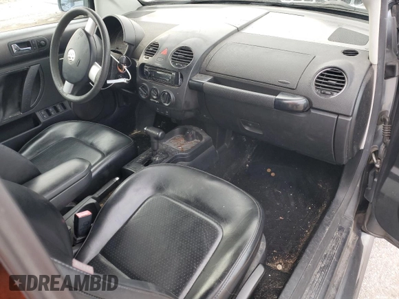 2006 Volkswagen Beetle with VIN 3VWPF31YX6M325955, listed as a Copart auction lot 84736334 with 21,672 mi miles and Clean title. Bid and sale history available at DreamBid. Image 8.