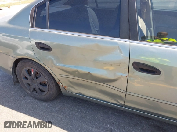 2005 Nissan Altima 2.5 z VIN 1N4AL11D05C294756, wystawiony jako IAAI lot #42018055 z przebiegiem 162 849 mil mil oraz . Historia ofert i sprzedaży dostępna na DreamBid. Obrazek 13.