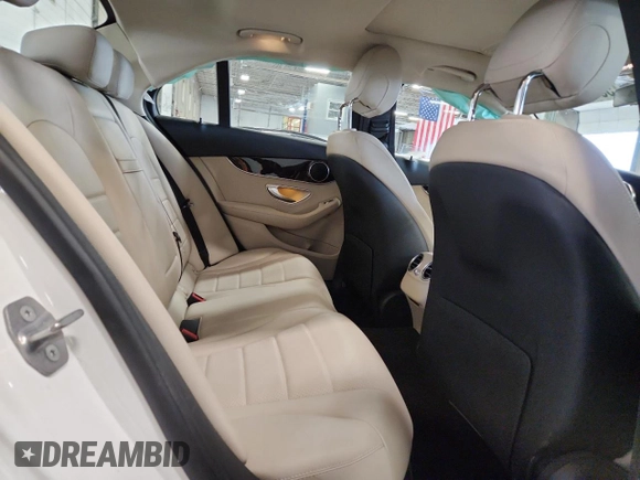 2019 Mercedes-Benz C 300 with VIN 55SWF8EB4KU301052, listed as a Copart auction lot 58484355 with 52,917 mi miles and Salvage title. Bid and sale history available at DreamBid. Image 10.