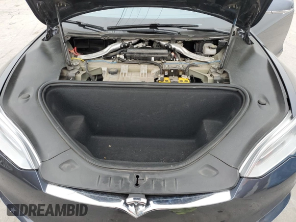 2020 Tesla Model S Long Range with VIN 5YJSA1E22LF351472, listed as a Copart auction lot 56195695 with 76,311 mi miles and Salvage title. Bid and sale history available at DreamBid. Image 11.