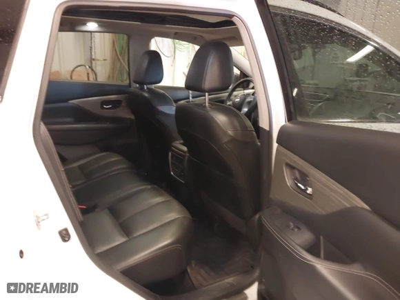 2018 Nissan Murano Platinum with VIN 5N1AZ2MH0JN123528, listed as a IAAI auction lot 41582715 with 91,688 mi miles. Bid and sale history available at carsss.com. Image 8.