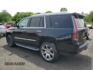 2016 Cadillac Escalade Luxury Collection z VIN 1GYS4BKJ4GR361116, wystawiony jako Copart lot #58193995 z przebiegiem 104 330 mil mil oraz Tytuł czysty. Historia ofert i sprzedaży dostępna na DreamBid. Obrazek 2.